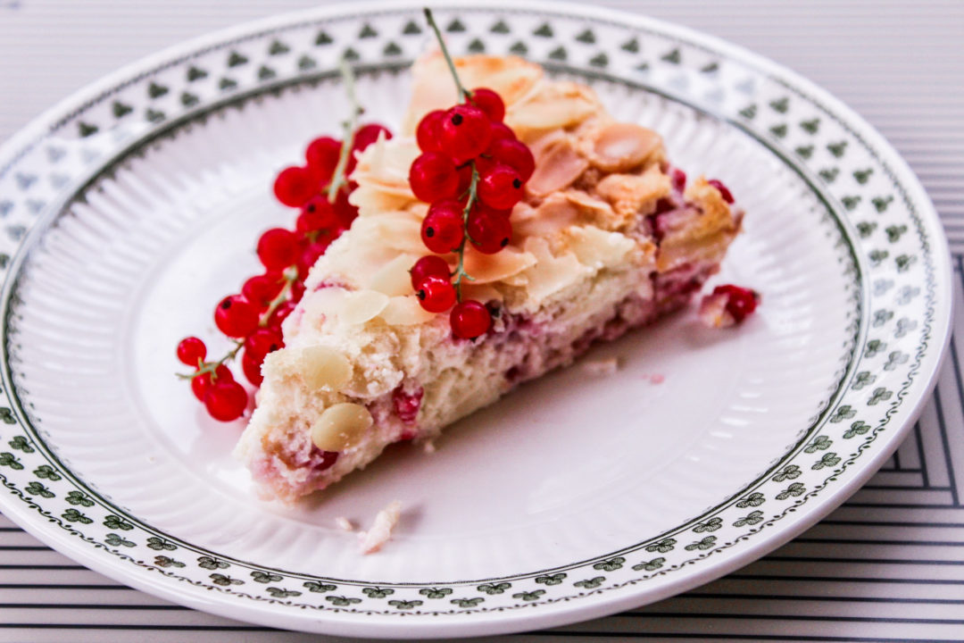 Leckerer Johannisbeerkuchen - mit wenig Zucker! | Aktion Kleinkind ...