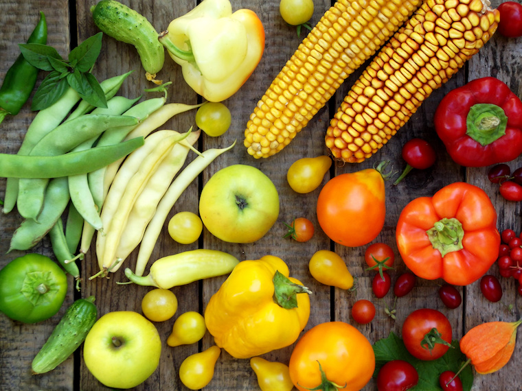 Buntes Gemüse als Hinweis zum Nutri-Score